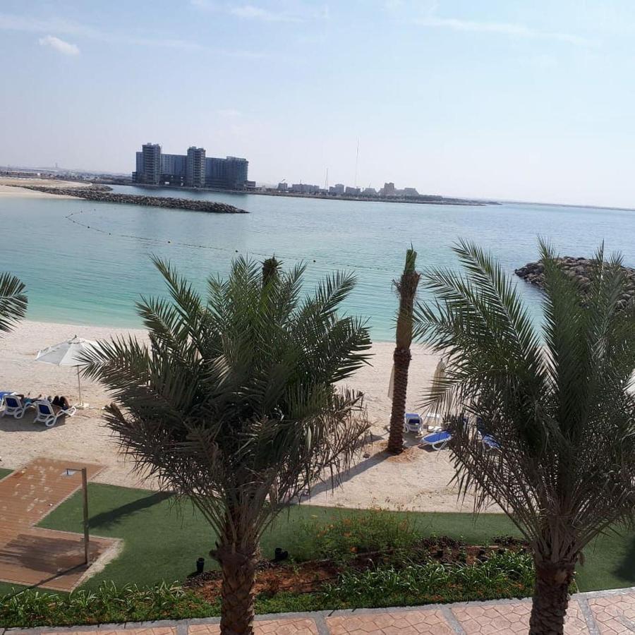 2 Bedroom Deluxe Beach Apartment Al Marjan ราสอัลไคมาห์ ภายนอก รูปภาพ